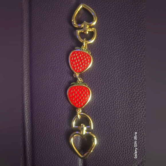 Strawberry 🍓 Chain Extension New - Picture 1 of 5